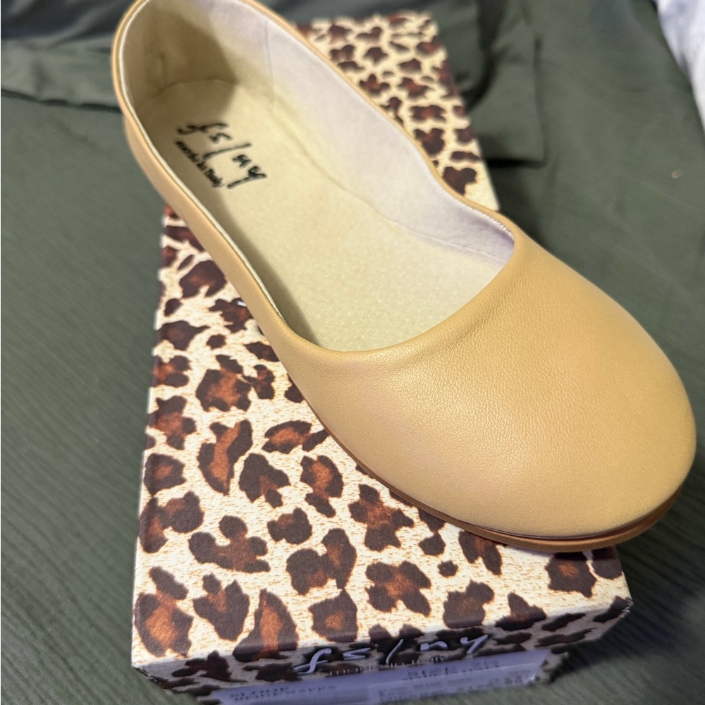 French Sole Sloop Beige Nude/Tan Leather Ballet Flat 7.5